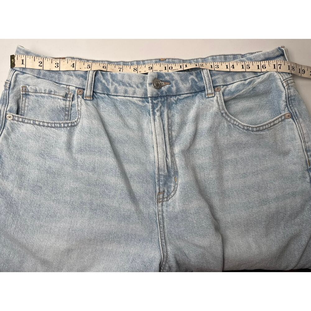 American Eagle curvy mom jeans light blue size 18 short - Picture 6 of 8